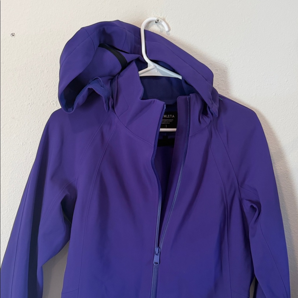 Athleta Women’s Deep Purple Hooded Softshell Utility Jacket - Picture 3 of 9